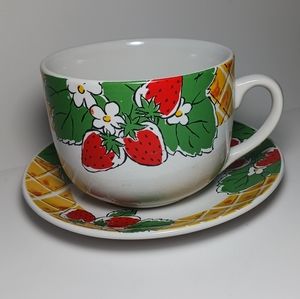 Strawberry tea cup mug